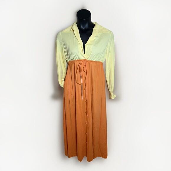 Vanity Fair Mod Yellow Orange Nylon Gown Lounge Dress Small Big Collar 60s 70s - Picture 13 of 13
